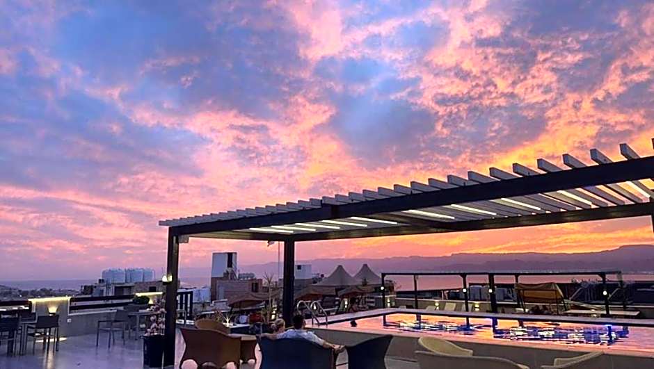 Mass Paradise Hotel