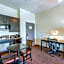 Clarion Inn & Suites Central Clearwater Beach