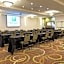 Holiday Inn Hotel & Suites Bloomington Airport By IHG