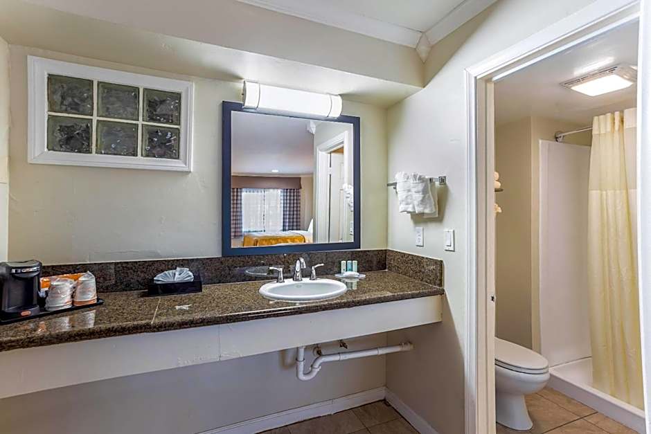 Quality Inn Escondido San Diego North County