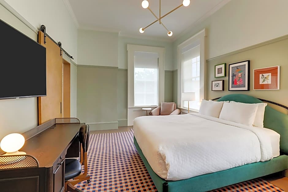 Trilogy Hotel Montgomery, Autograph Collection