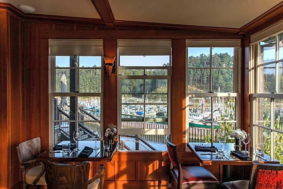 Noyo Harbor Inn