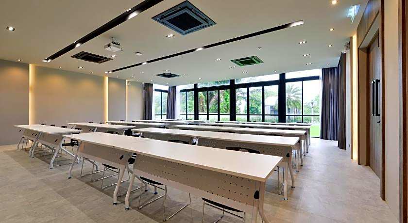 The Chill @ Krabi Hotel