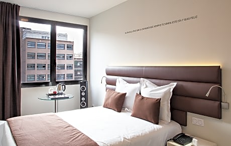 SINGLE TWIN BED