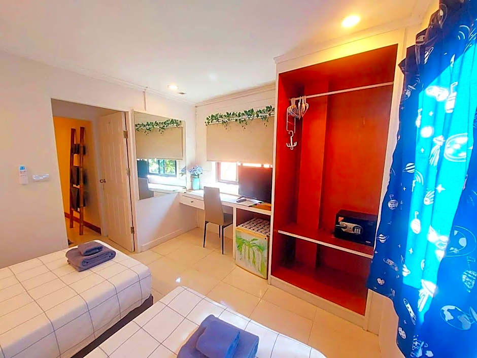 Coco Mountain View Guest House Hotel