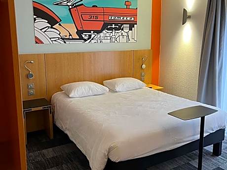 Standard Double Room - Lake Side