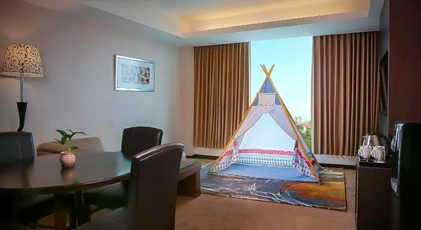 The Alana Hotel Surabaya