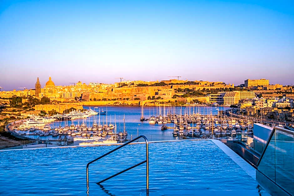 Grands Suites Hotel Residences and Spa