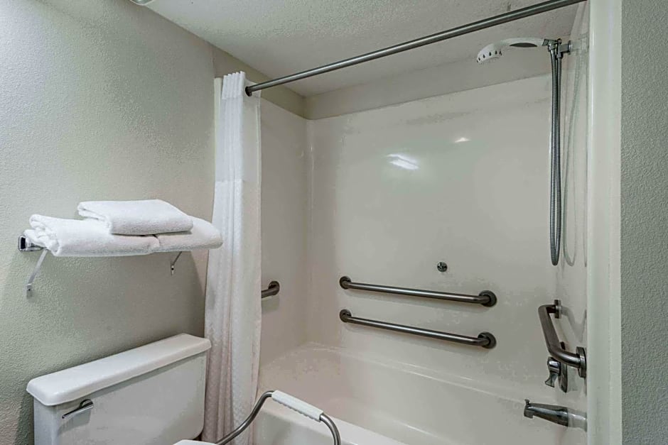 Baymont by Wyndham Osage Beach