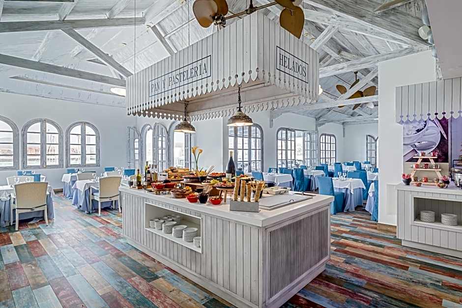 Barcelo Castillo Royal Level