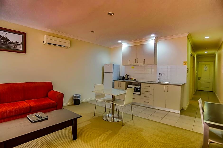 Murray Waters Motor Inn & Apartments