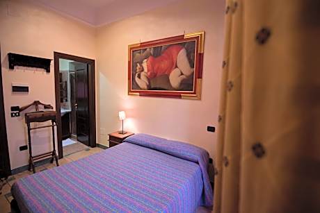 Economy Double or Twin Room