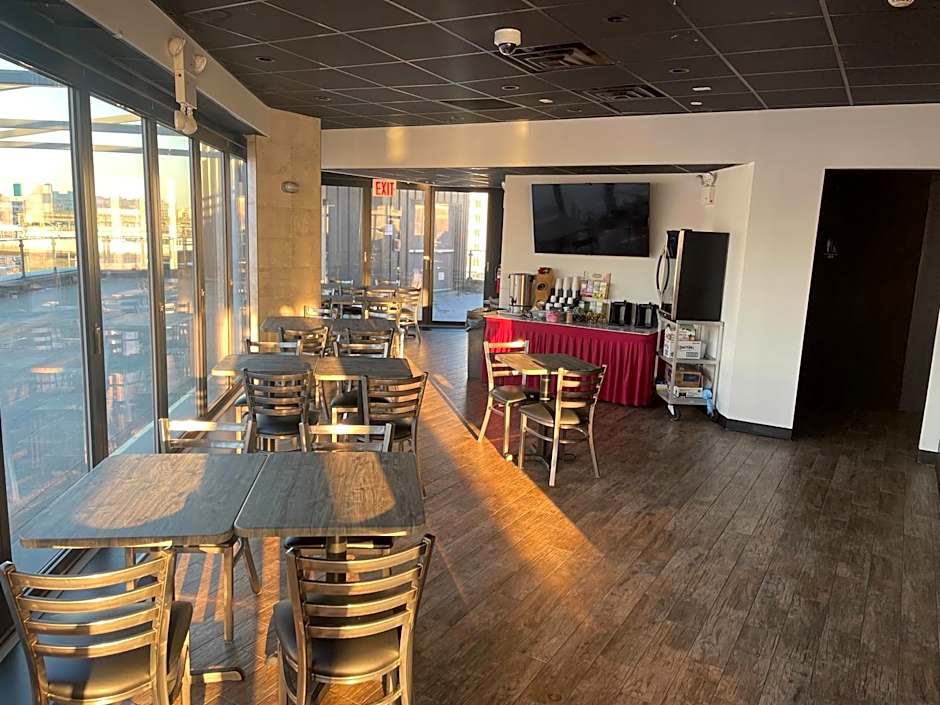 Feather Factory Hotel