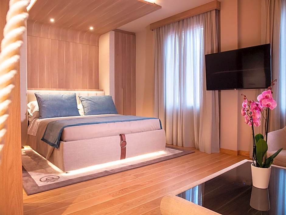 Miramare Suites