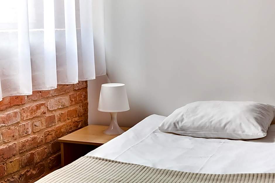 Janne Hotel with Self Check-in