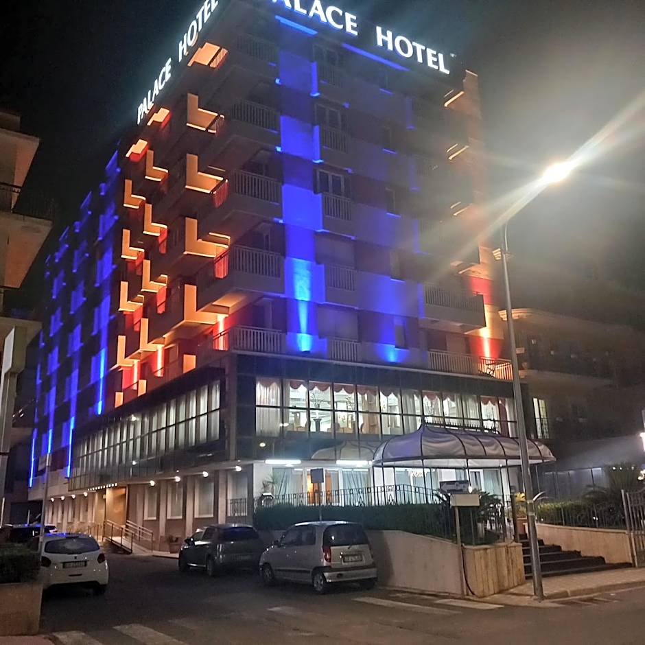 Hotel Palace