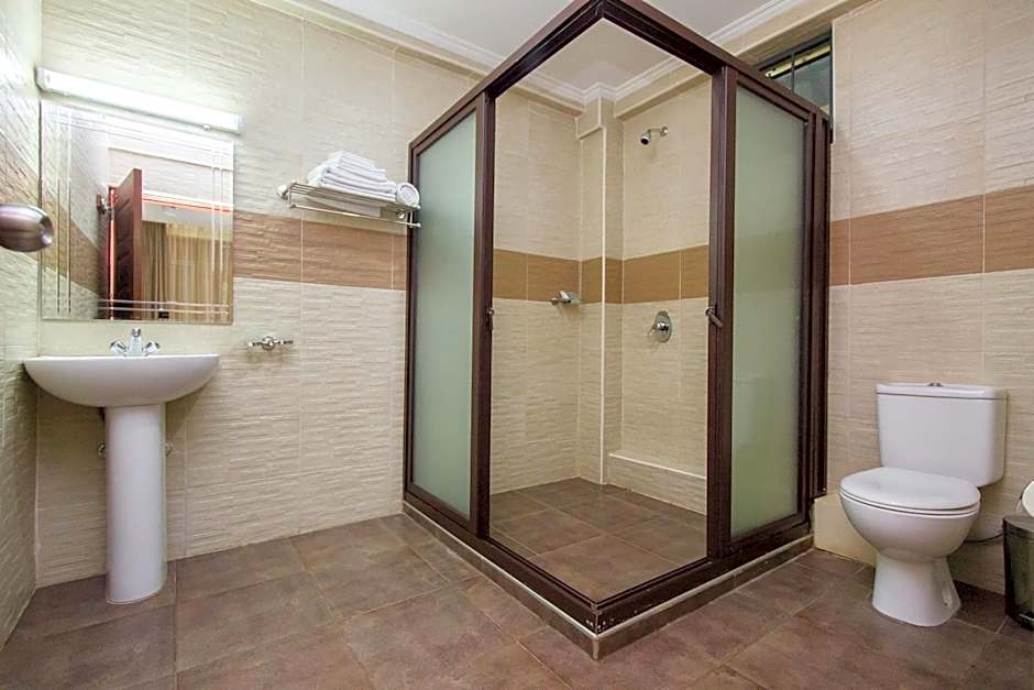 Pinecone Hotel Kisumu