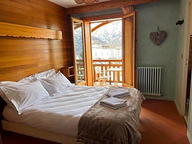 Hôtel Restaurant La Pendine