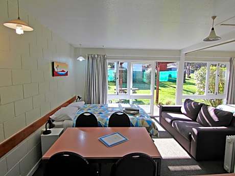 Family Apartment with Private Bathroom - Tourist Flat