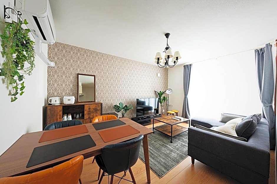 APHONGO HOTEL