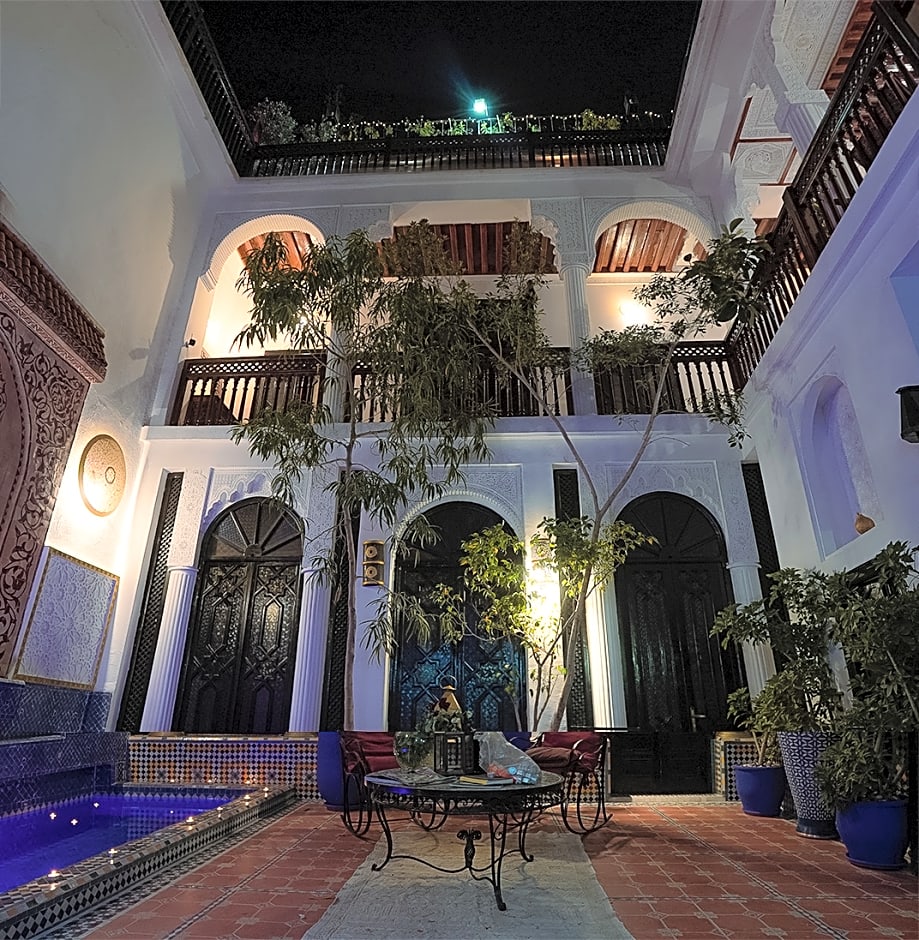 Riad 58 Blu