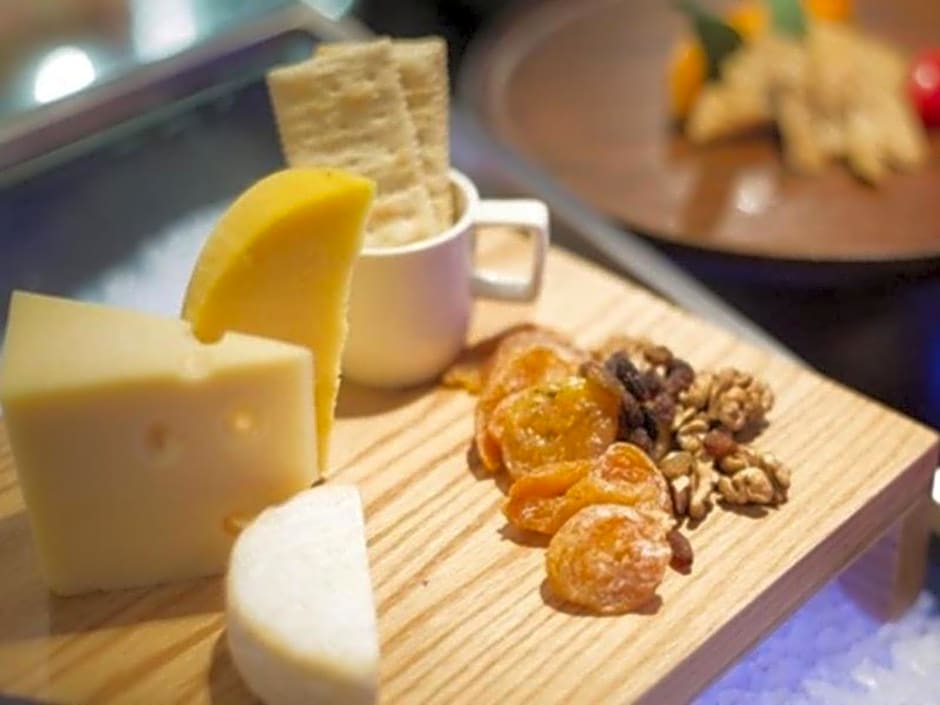 Himalayas Qingdao Hotel