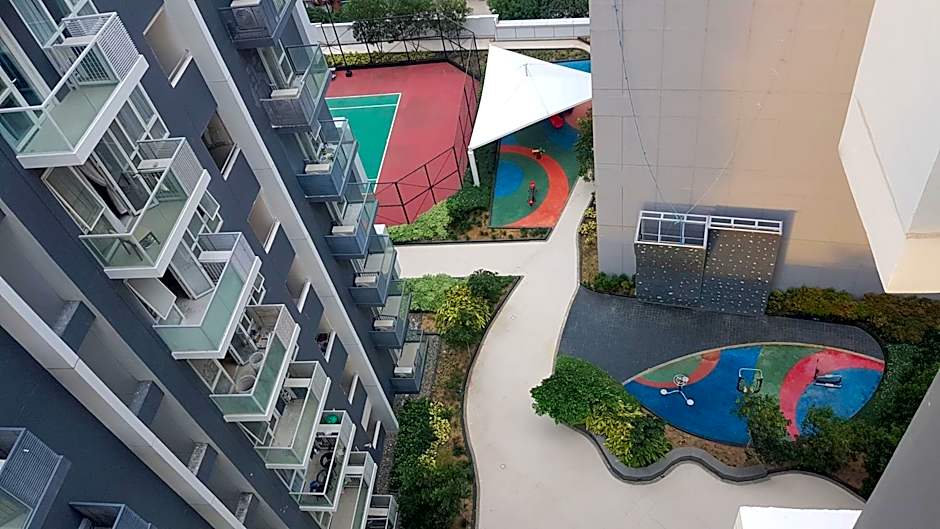 Mactan Newtown Condo with Garden and Ocean View 8NEWTOWN BLVD