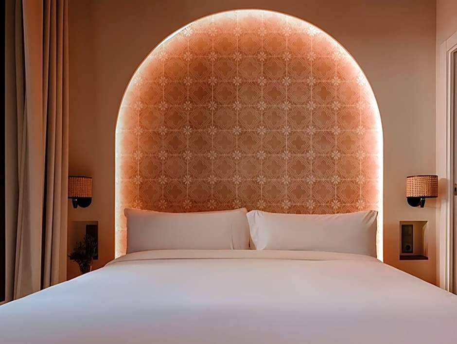 Hotel Hamsa House