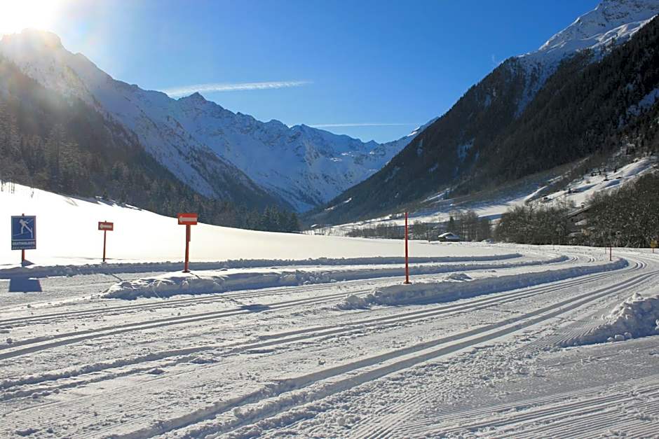 Alpen Gasthof Apartments Hohe Burg