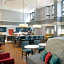 Hampton Inn By Hilton And Suites Atlanta Airport