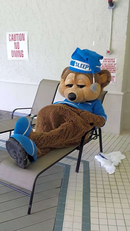 Travelodge by Wyndham Ottawa East