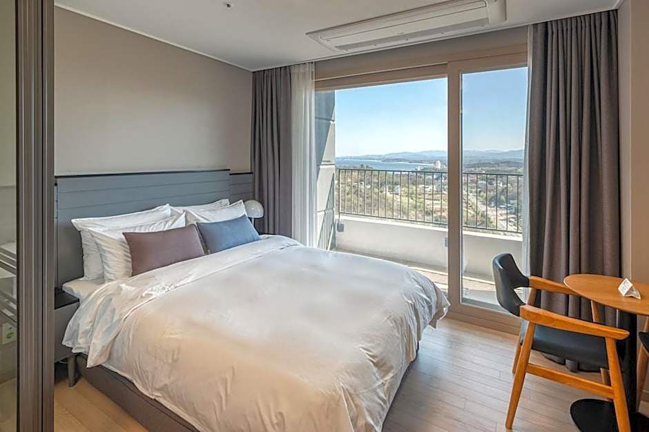 The BlueMark Hotel Sokcho