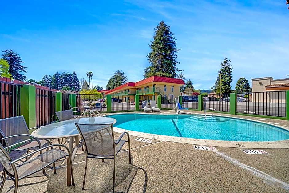 Quality Inn Santa Cruz Downtown Area