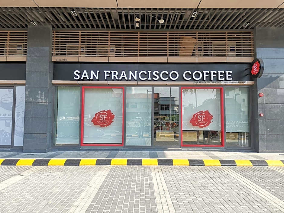 R&F Princess Cove CIQ Premium Sea View Suites by NEO