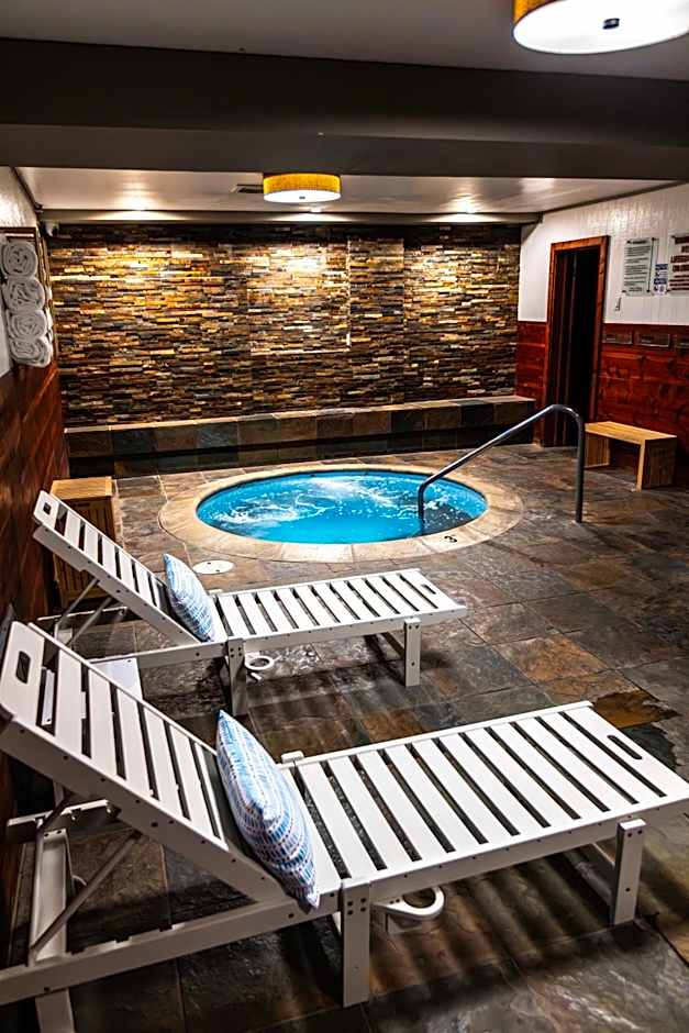 The Mammoth Creek Inn