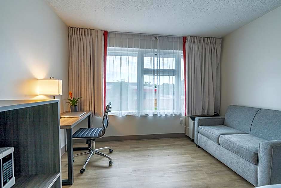 Ramada by Wyndham Kingston