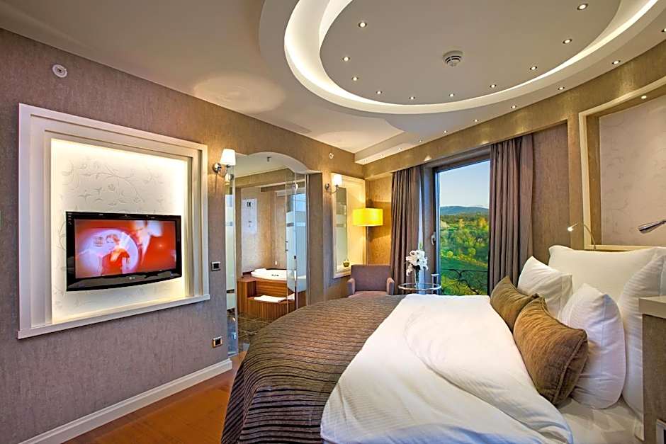 Limak Eurasia Luxury Hotel