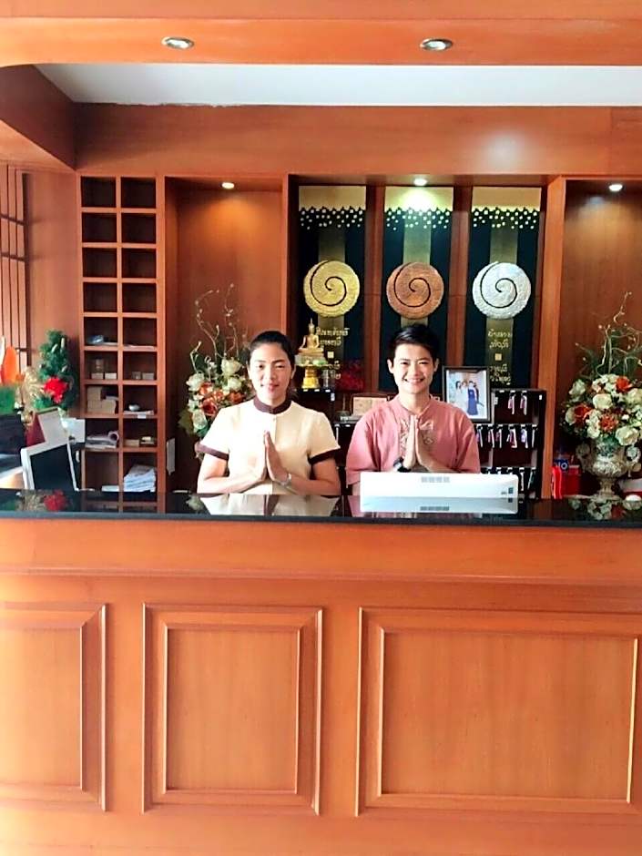Le Parc Wangnang Hotel