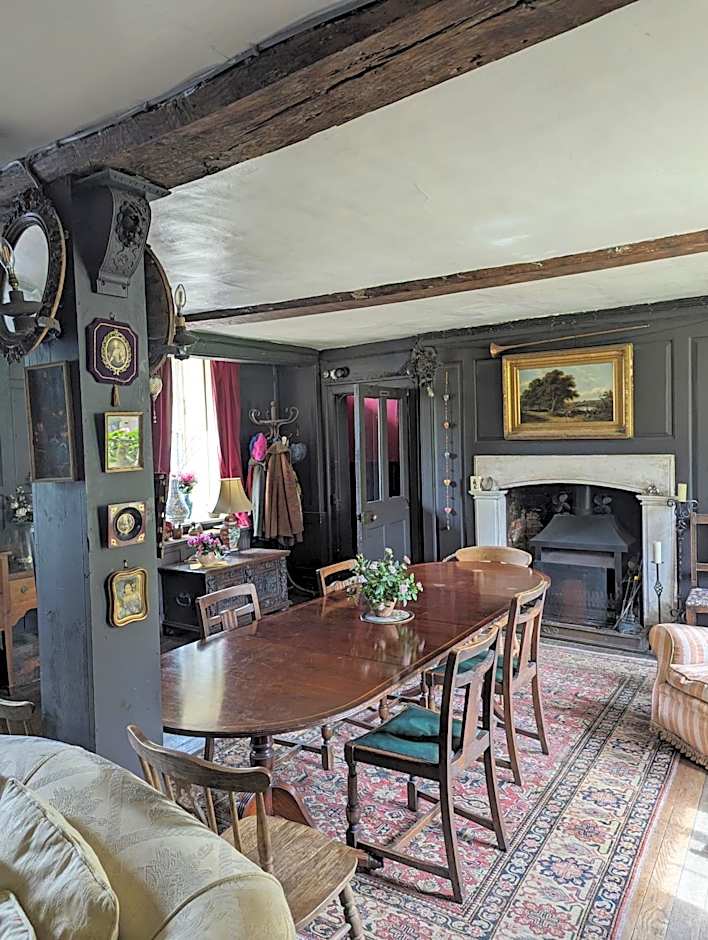 Old Manor House
