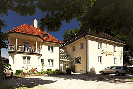 Hotel Burgmeier