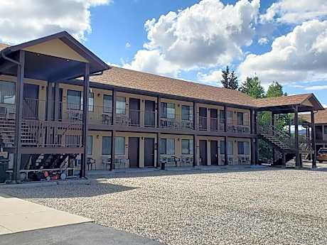 Red Bear Inn