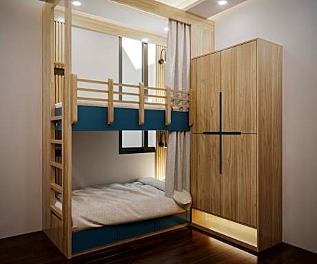 Bed in 4-Bed Mixed Dormitory Room