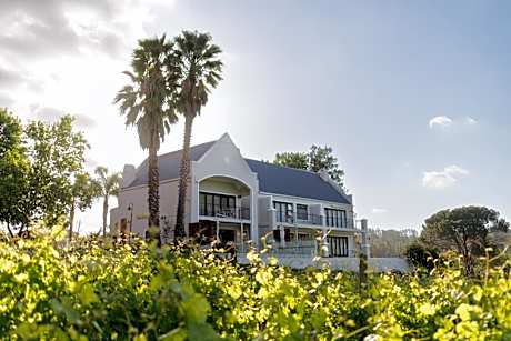 Banhoek Lodge