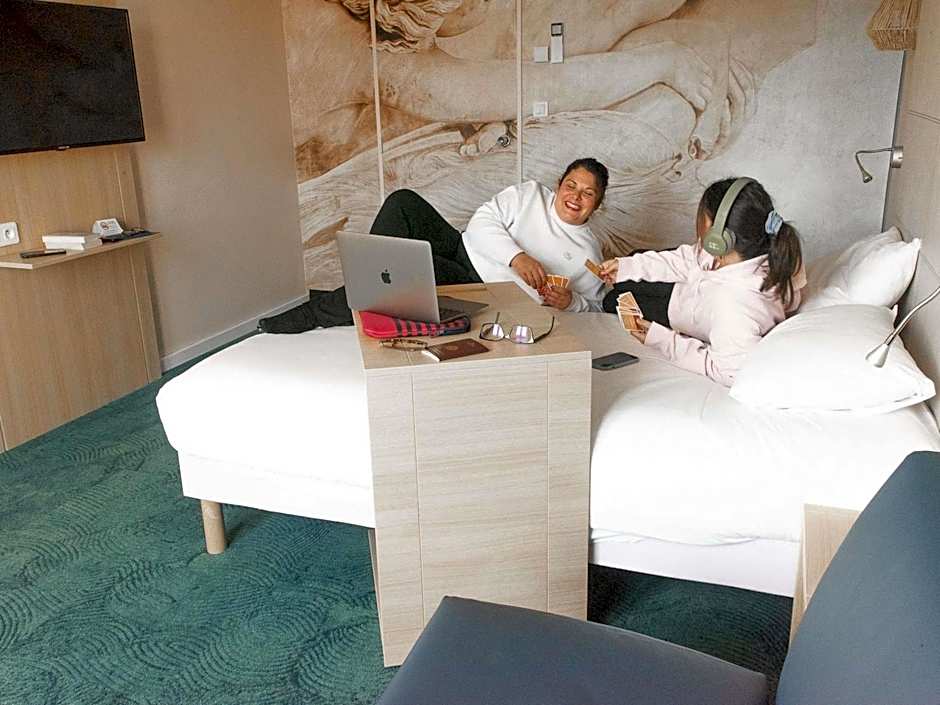 Ibis Styles Chinon