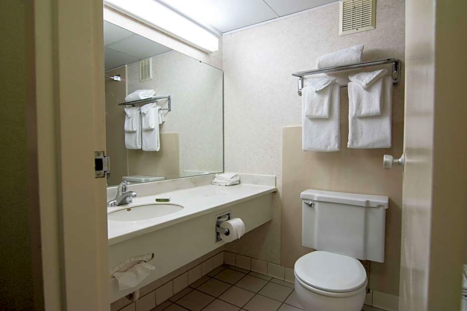 Fireside Inn & Suites Portland