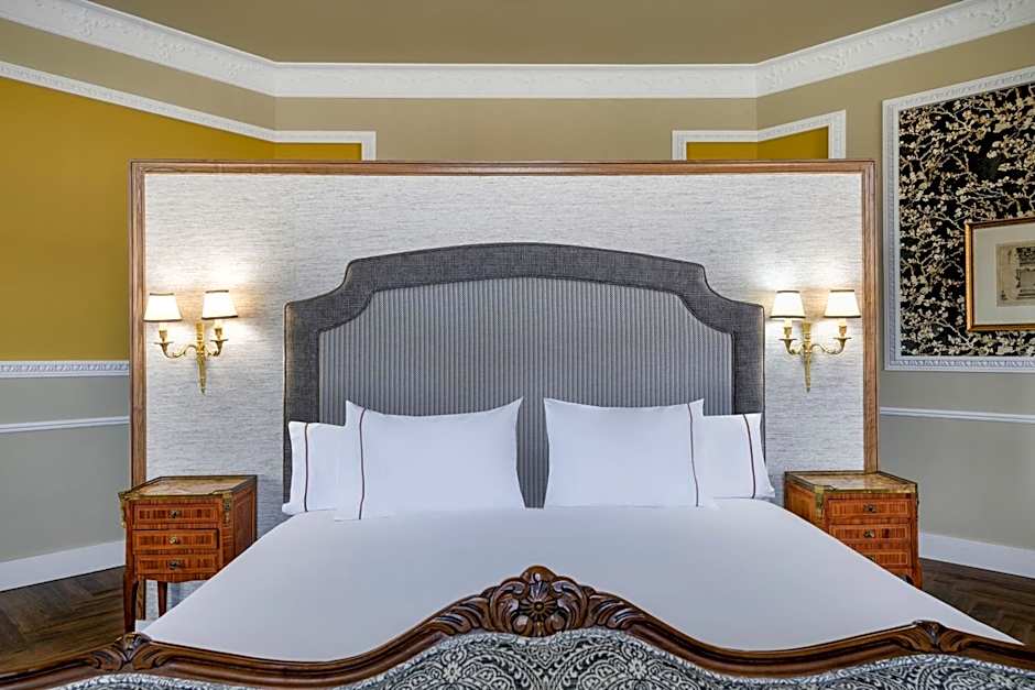 AC Hotel Palacio del Retiro Autograph Collection