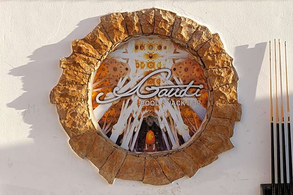 Ourabay Hotel Apartamento - Art & Holidays