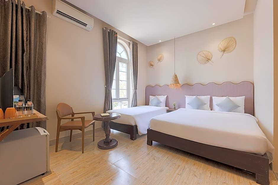 Vaia Hoi An Boutique Hotel