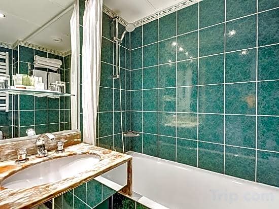 Villa Luxembourg Hotel