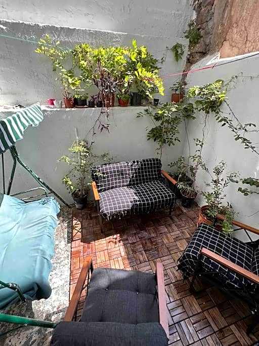 Konak, Tarihi asansöre yakın Tüm daire